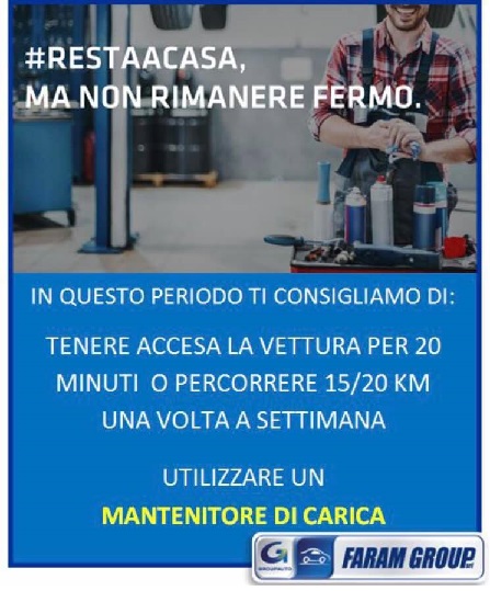 #RESTA A CASA